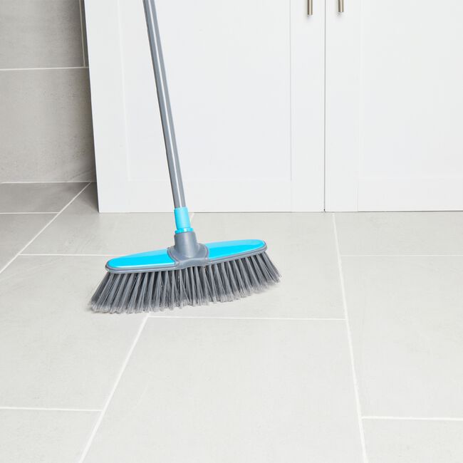 Beldray Antibac 1.2m Telescopic Broom