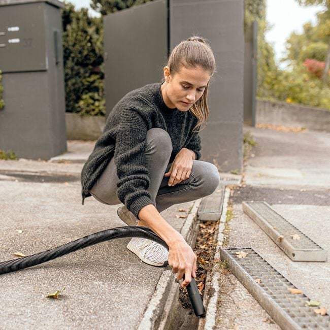 Karcher WD2 Plus Wet And Dry Vacuum