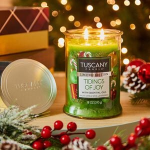 Tuscany Single Pour Candle Tidings of Joy 18oz