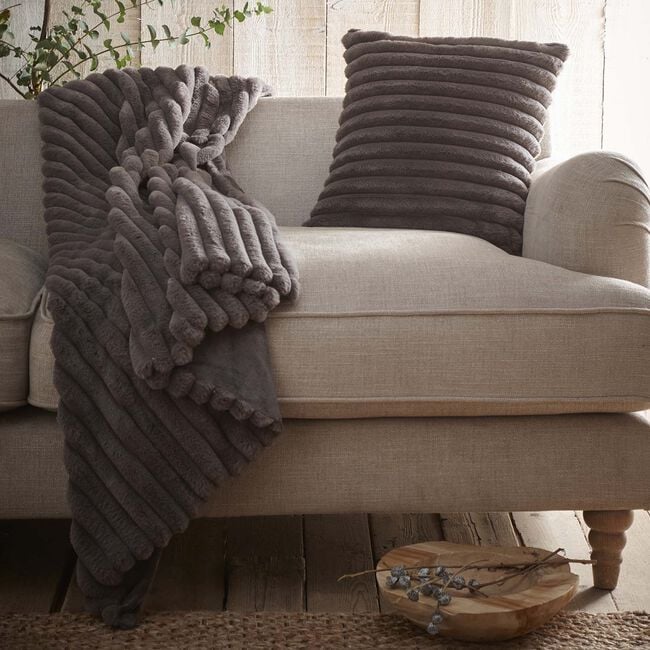 MORRITZ CHARCOAL 130x180CM Throw