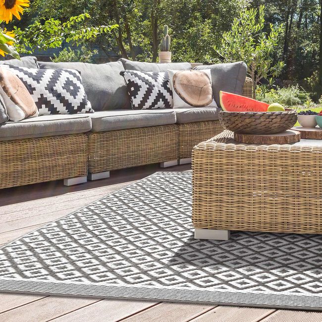 Diamond Grey Outdoor Mat 120x180cm