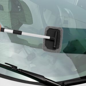 Extendable Windscreen Clean & Shine