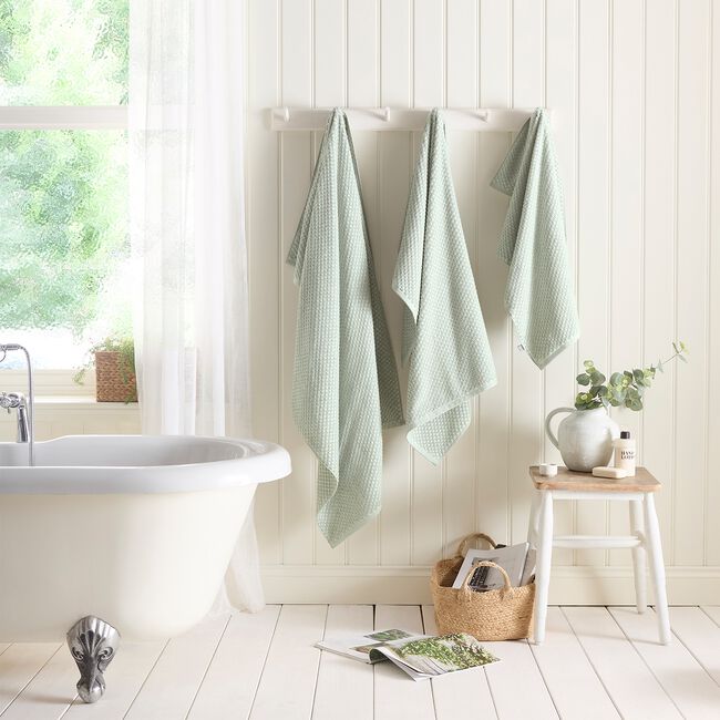 POPCORN CHECK GREEN Hand Towel
