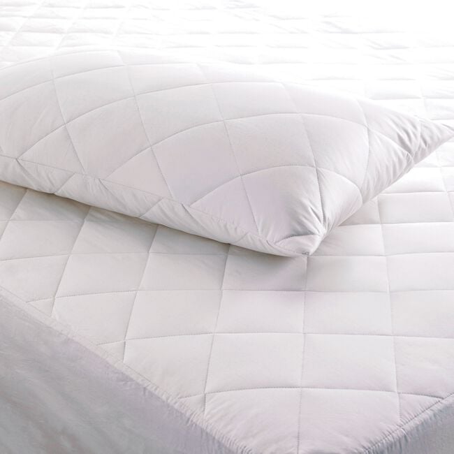 QUILTED SINGLE Mattress Protector