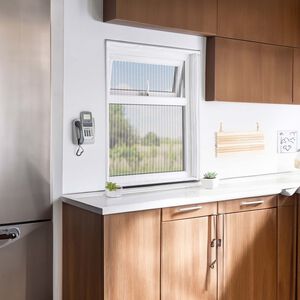 INSECT WINDOW SCREEN - WHITE - 150cm x 130cm