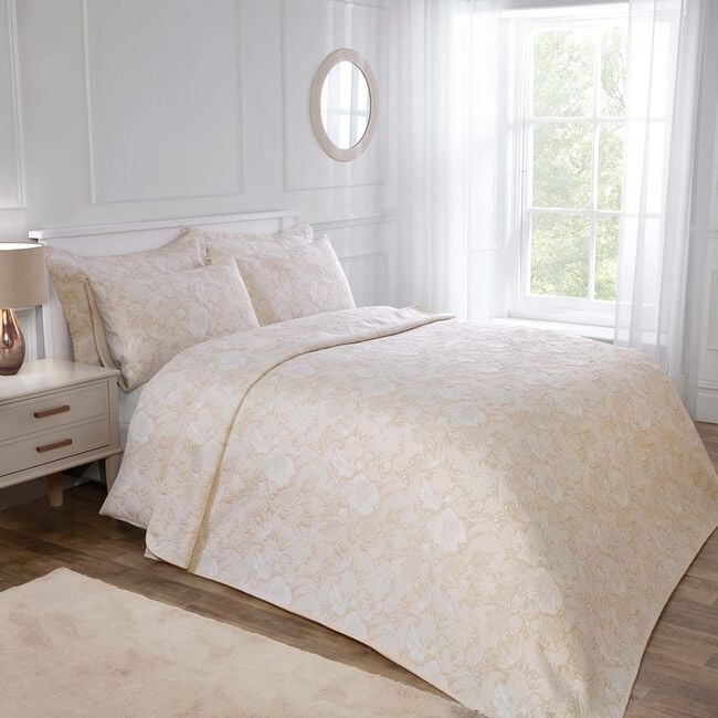 Camilla Jacquard Bedspread
