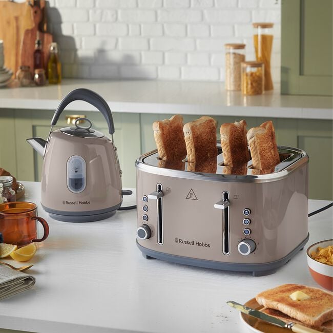 Russell Hobbs Stylevia Mocha 4 Slice Toaster