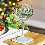 Holly Leaves & Berry Gin Glass