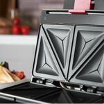 Russell Hobbs Creations Black Sandwich Maker