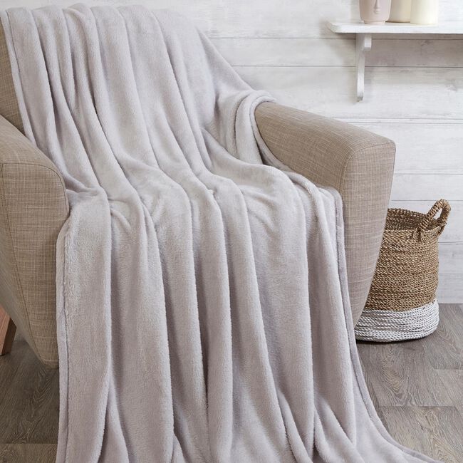 Nicole Day Fleece Throw 150cm x 180cm 