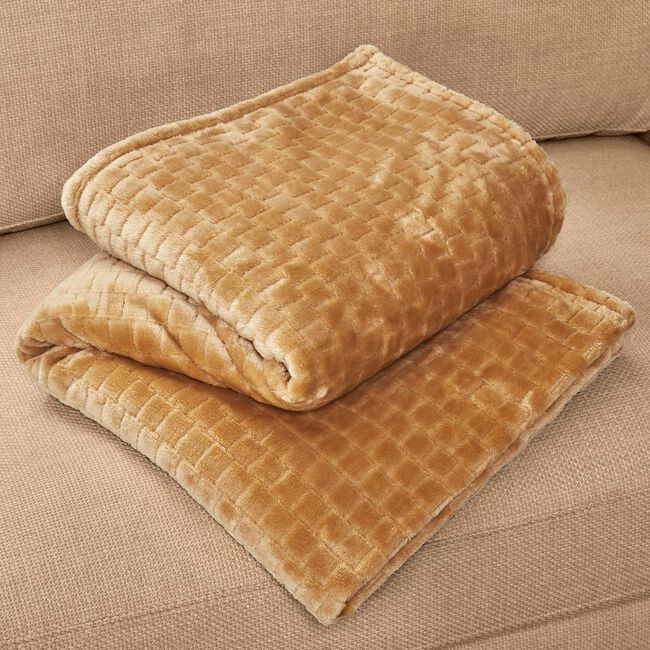 RUANE JACQUARD VELVET CARAMEL 150x200cm Throw 
