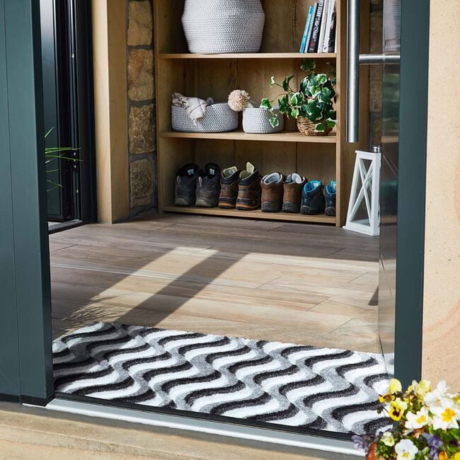 JVL Solemate Hand Carved Waves Doormat 57x100cm