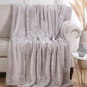 Ruane Plush Velvet Throw 150 x 200cm - Dove Grey