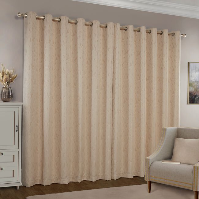 BLACKOUT & THERMAL LUXE GOLD 66x54 Curtain