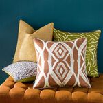 WYDLER CAPE IKAT RUST 50x50 Cushion