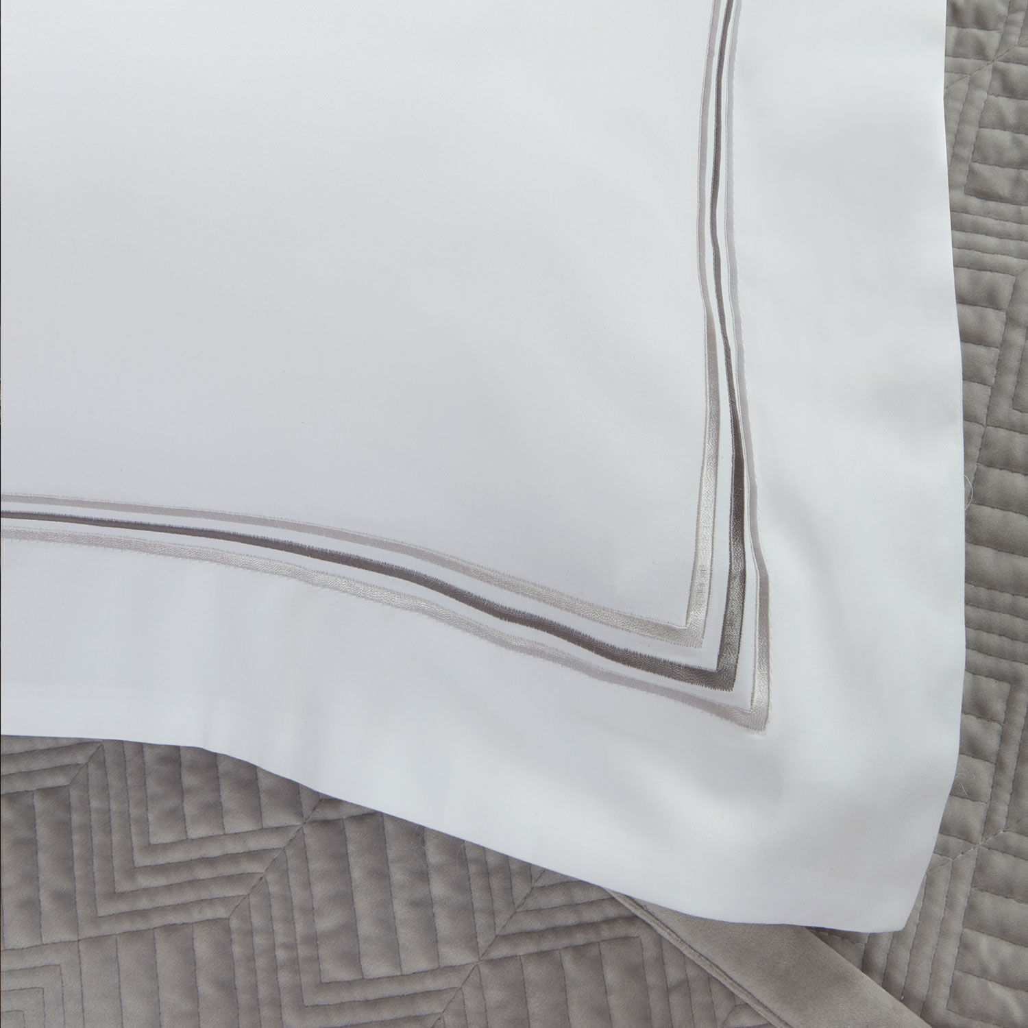 Triple Stitch 300 Thread Count Bed Linen Home Store + More