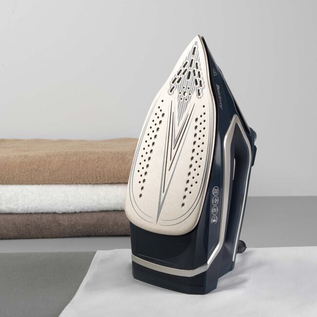 BELDRAY 2600W Ultra Sleek Iron