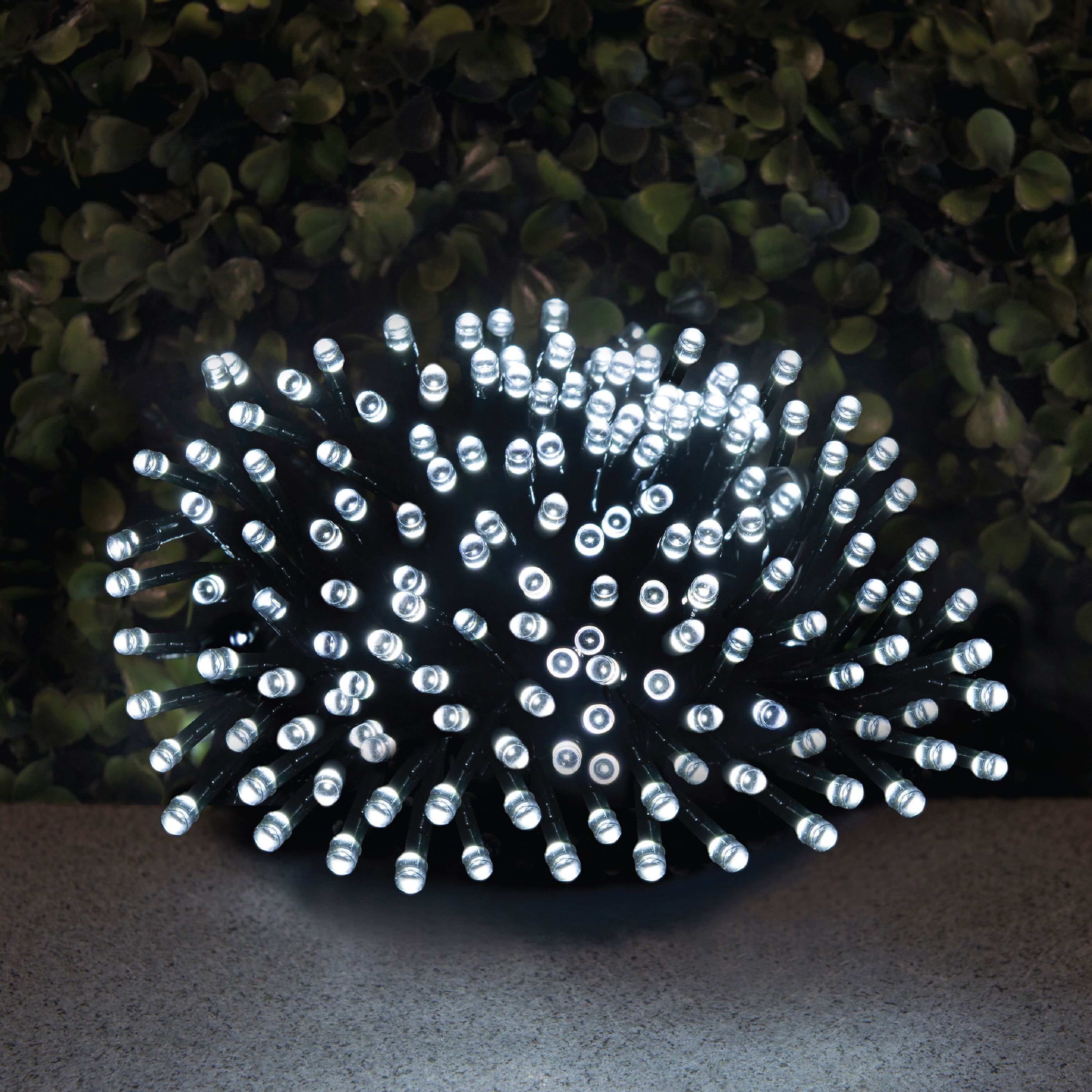 200 LED Solar String Lights White