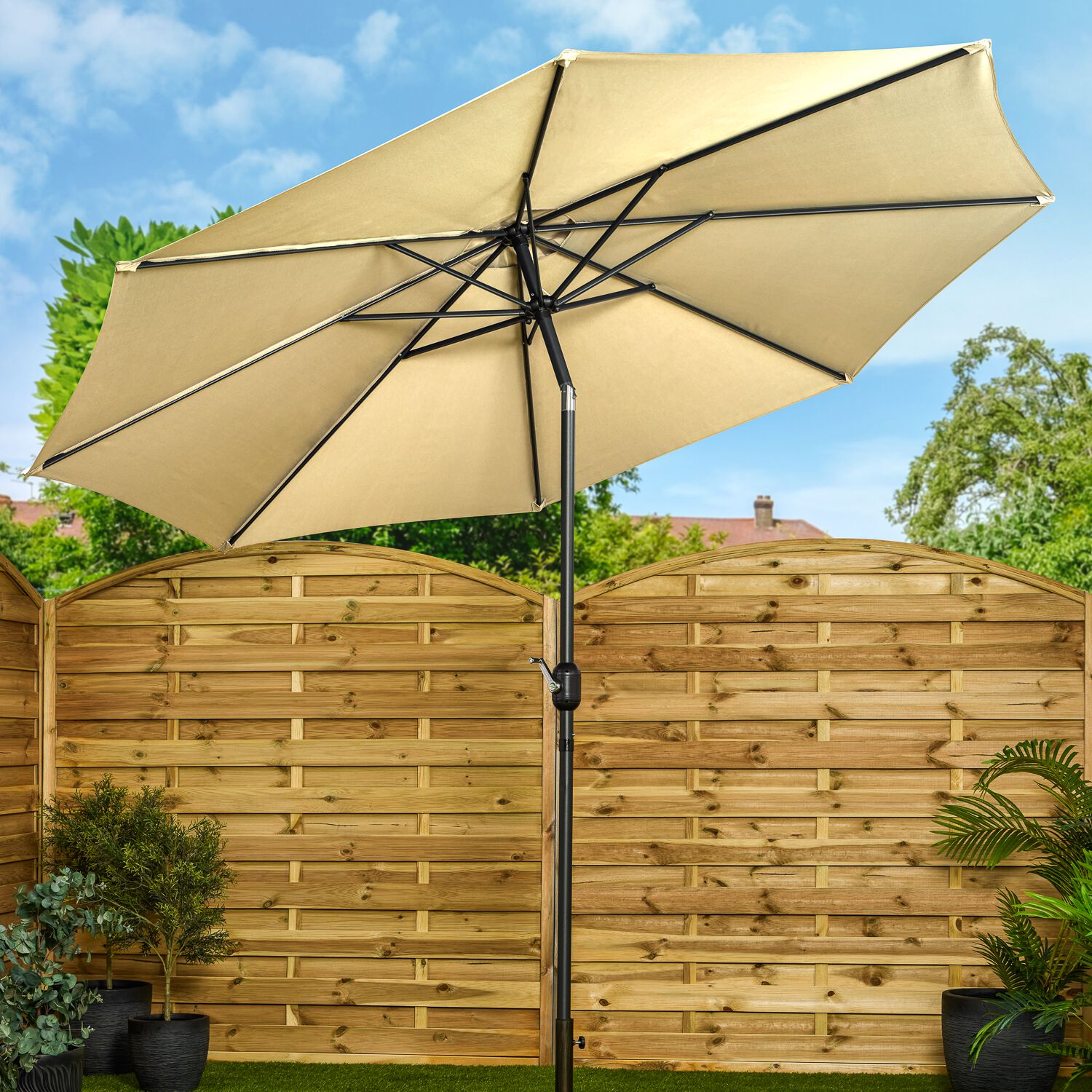 3M Crank & Tilt Sun Parasol - Cream