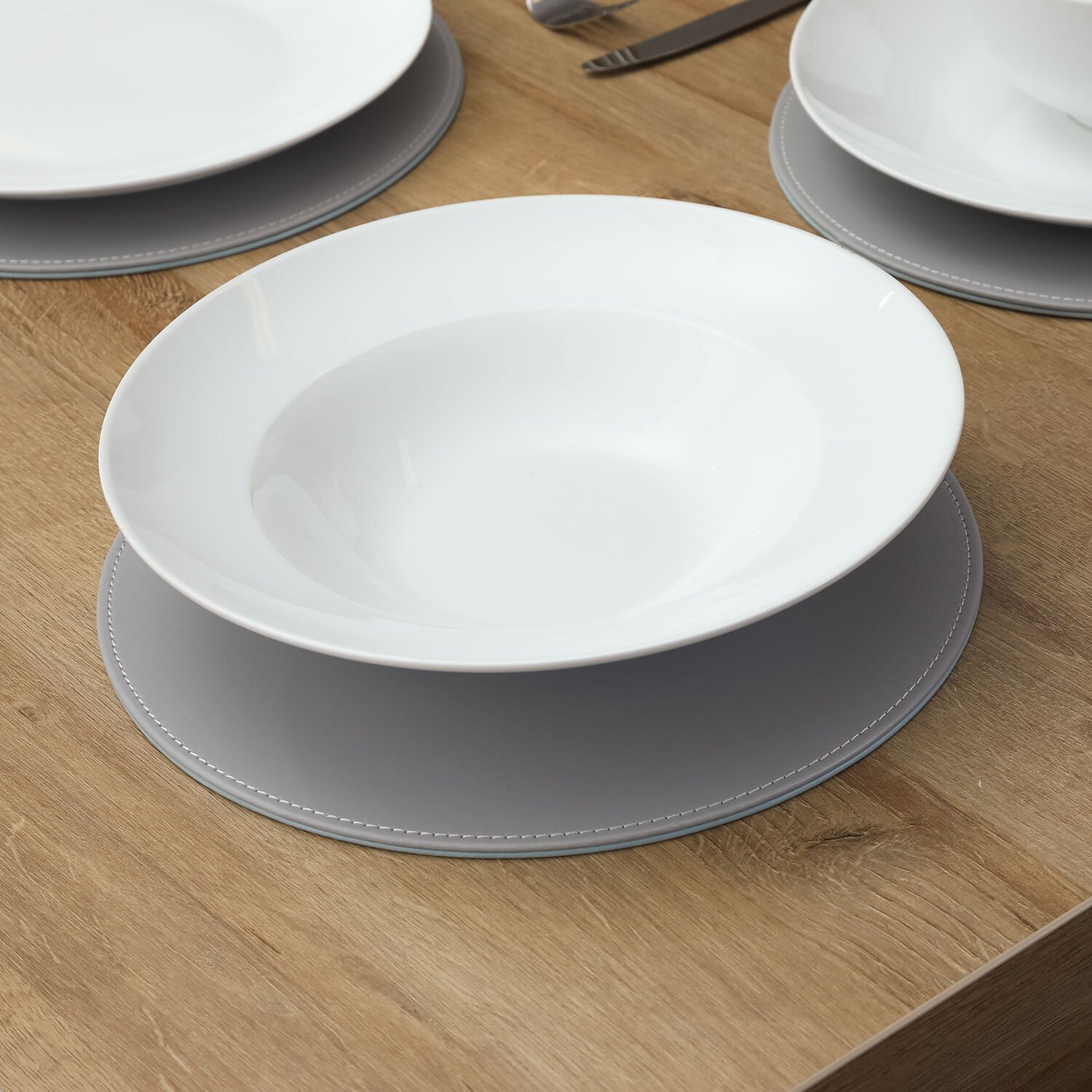 ABNEY & CROFT WHITE 10.5" Pasta Plate