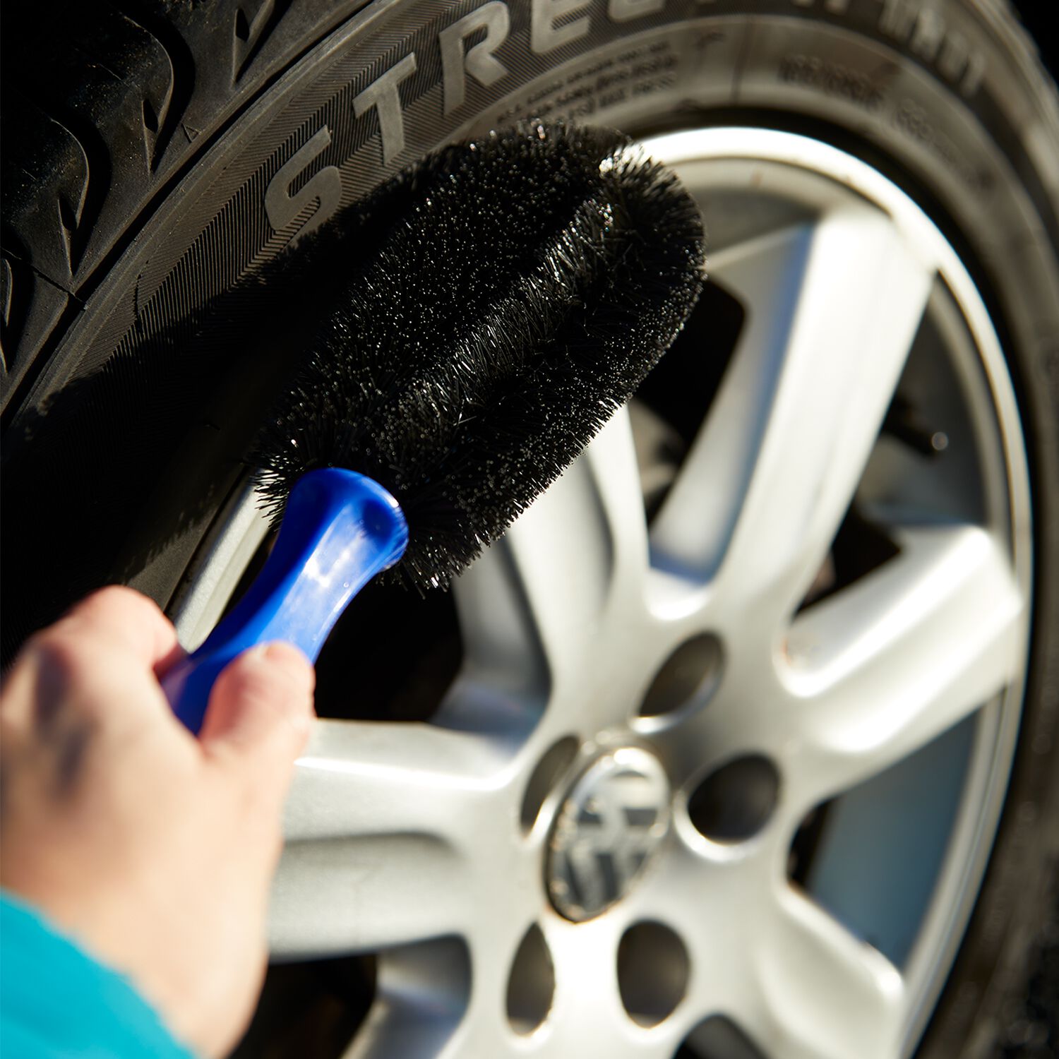 Alloy Wheel Cleaning Brush