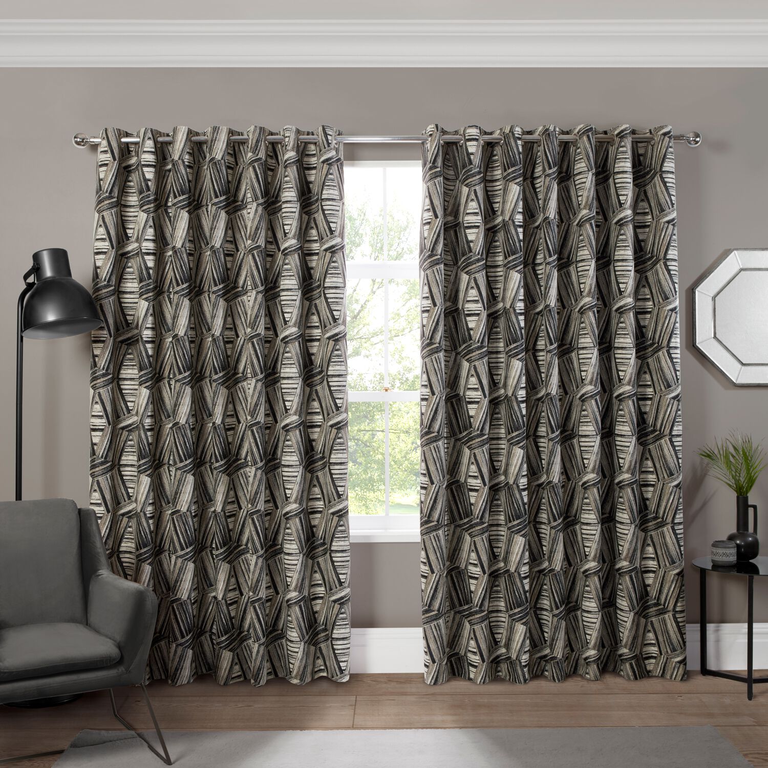 BLACKOUT & THERMAL GEO BLACK 66x90 Curtain