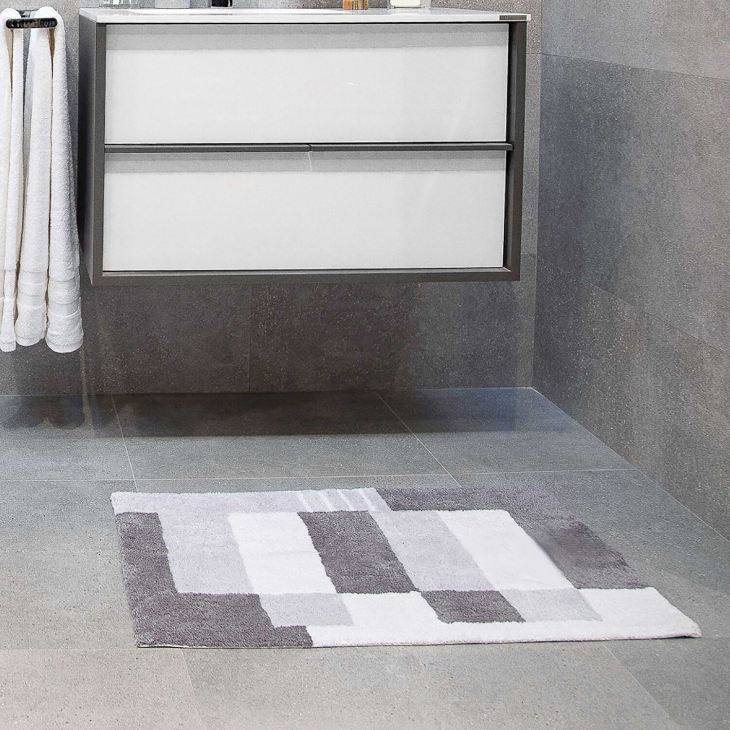 Boxes Grey Bath Mat 50cm x 80cm