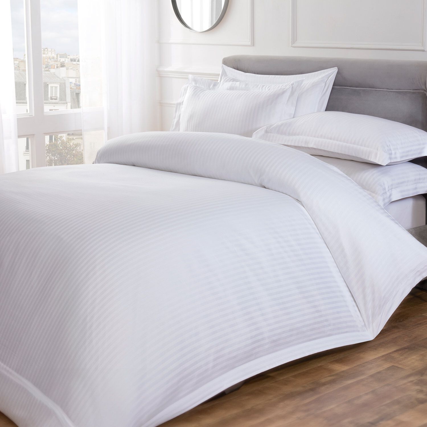 SUPER KING DUVET COVER Crossabeigh Stripe 300tc White