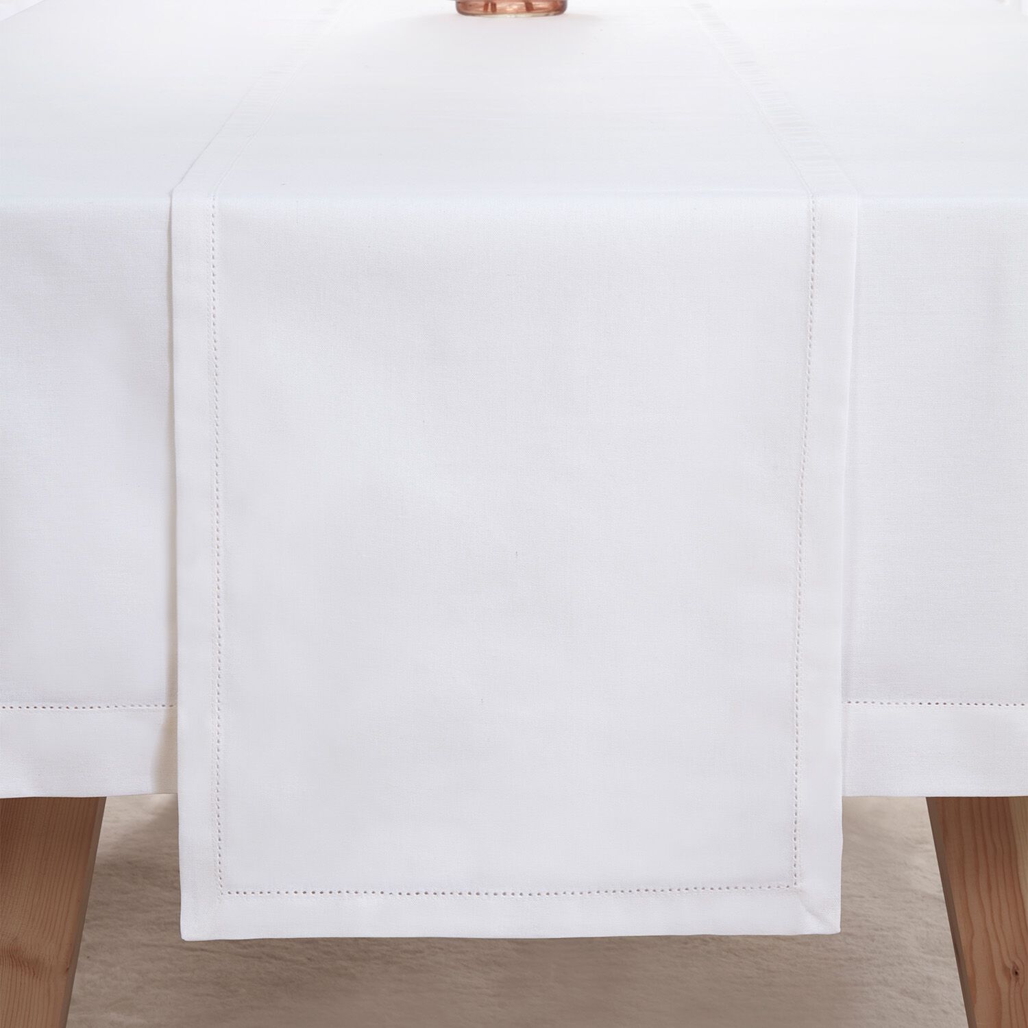 Dobby Stitch White 229x36cm Table Runner