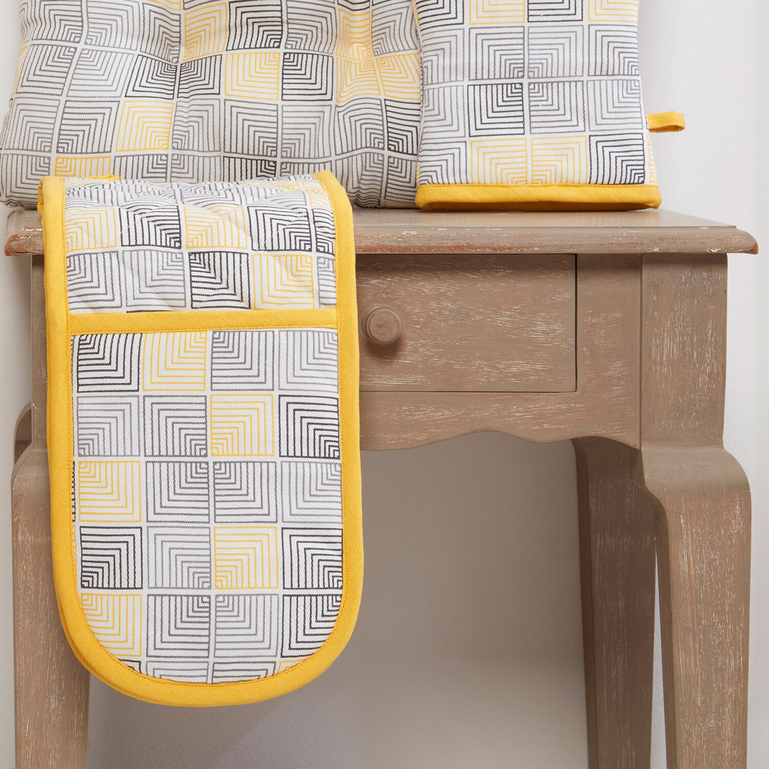 Geo Squares Double Oven Glove