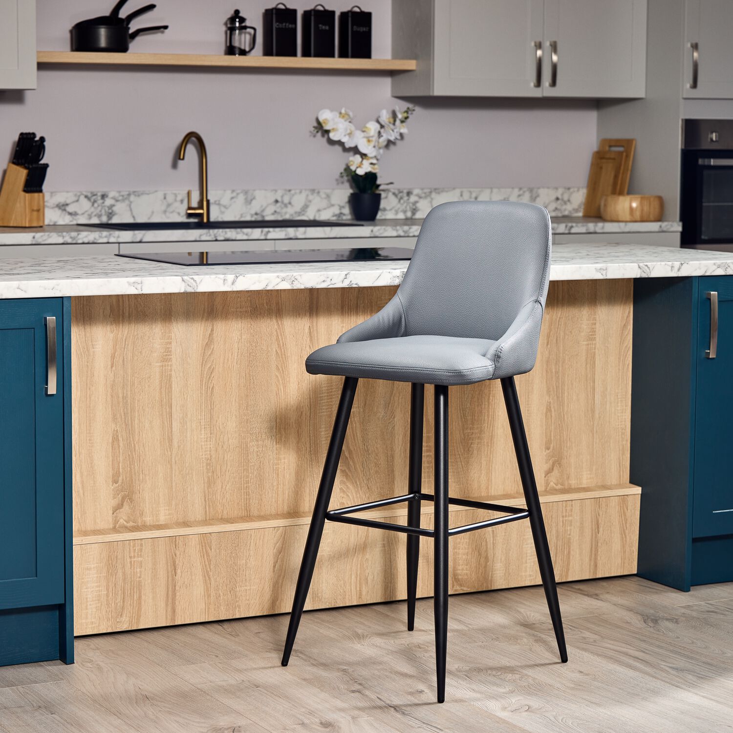 HAYDEN BARSTOOL Charcoal