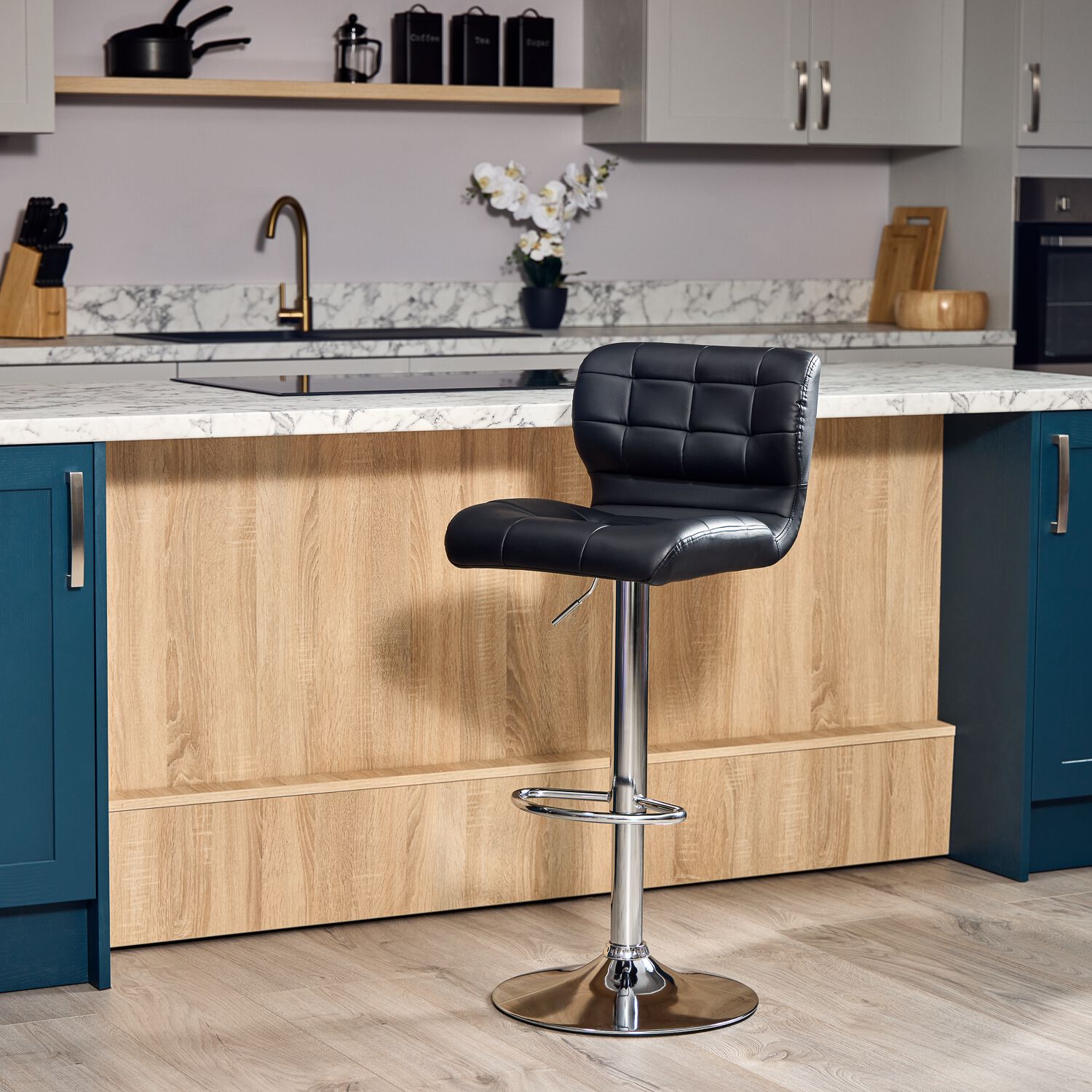 Hector Barstool - Black