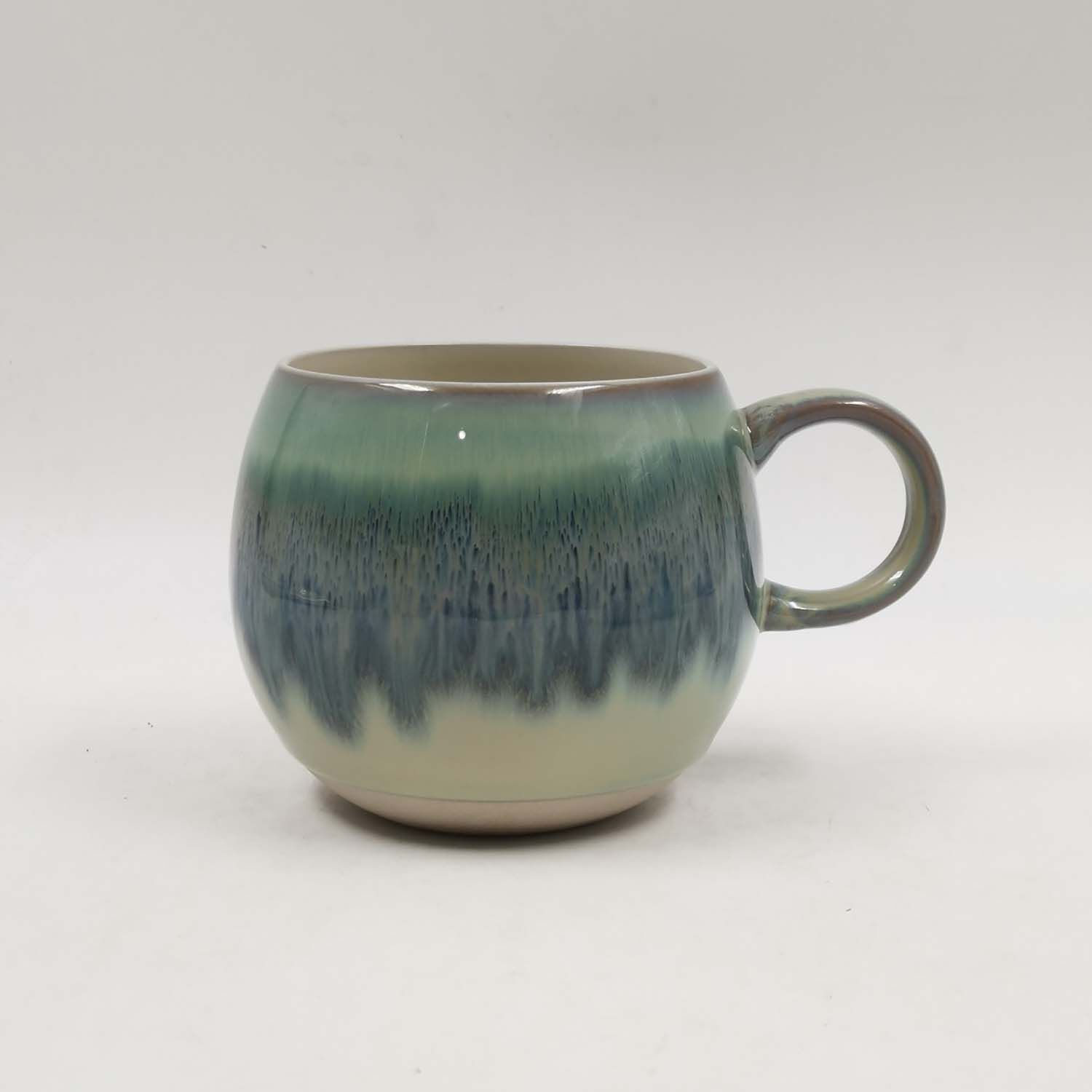 HERITAGE GLYDE Green Hug Mug