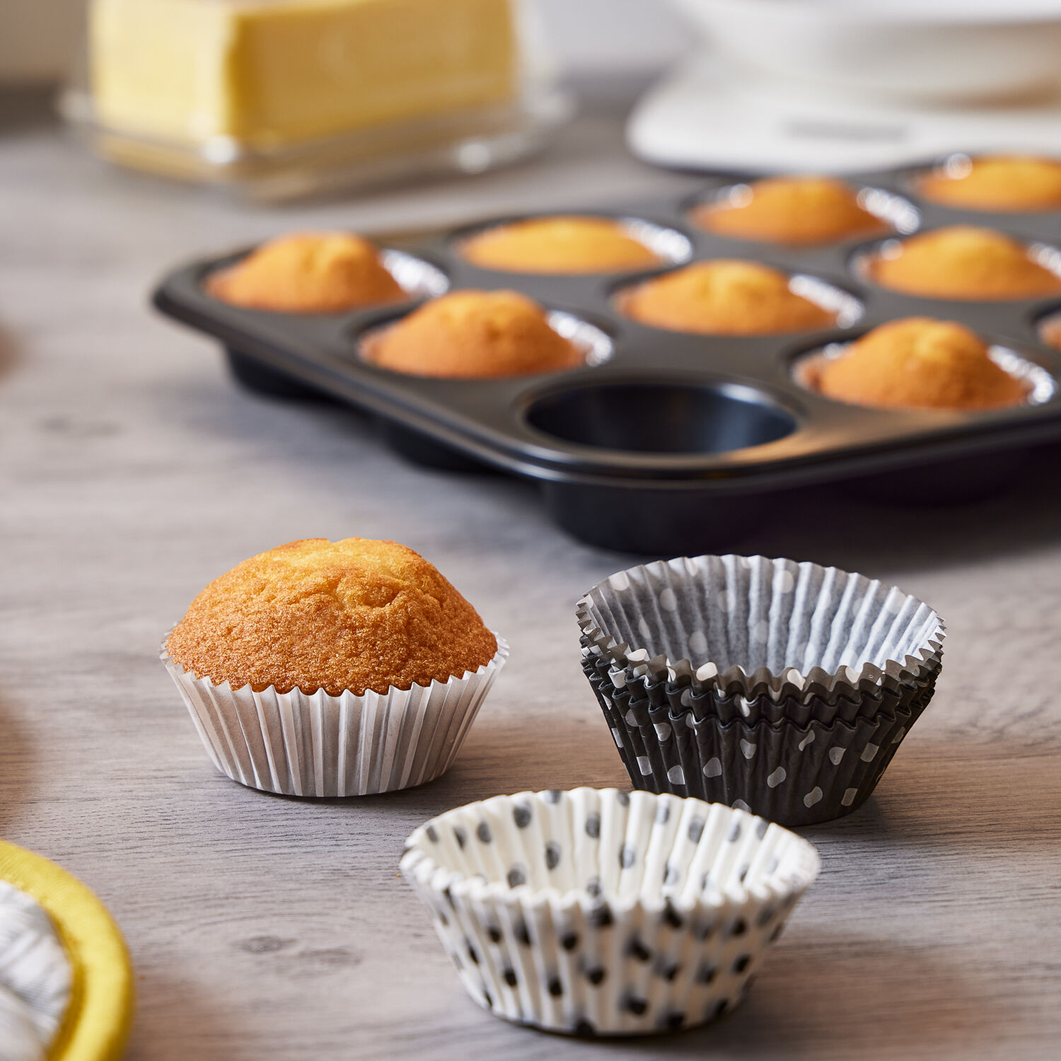 Mason Cash Monochrome Cupcake Cases 100 Pack