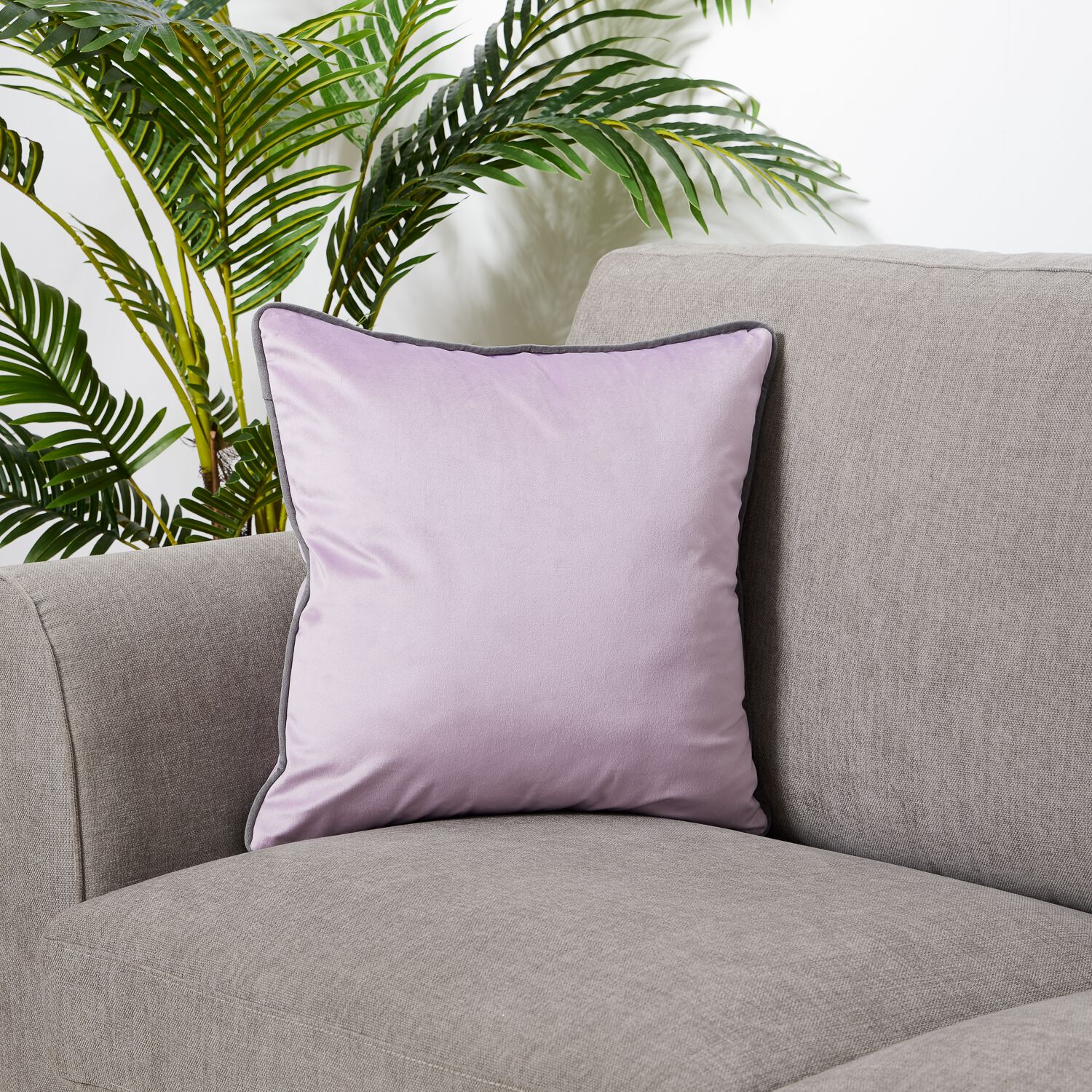 NAOMI SAGE 45X45 Cushion