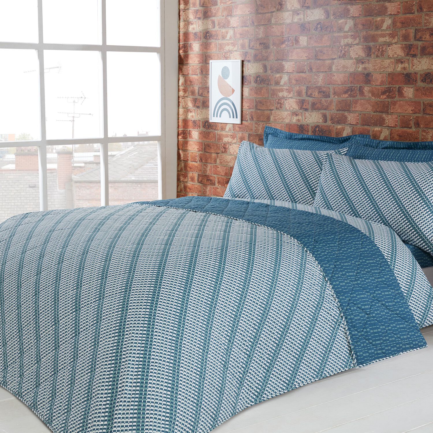 Nicole Day Brook Bedspread 200cm x 220cm - Teal