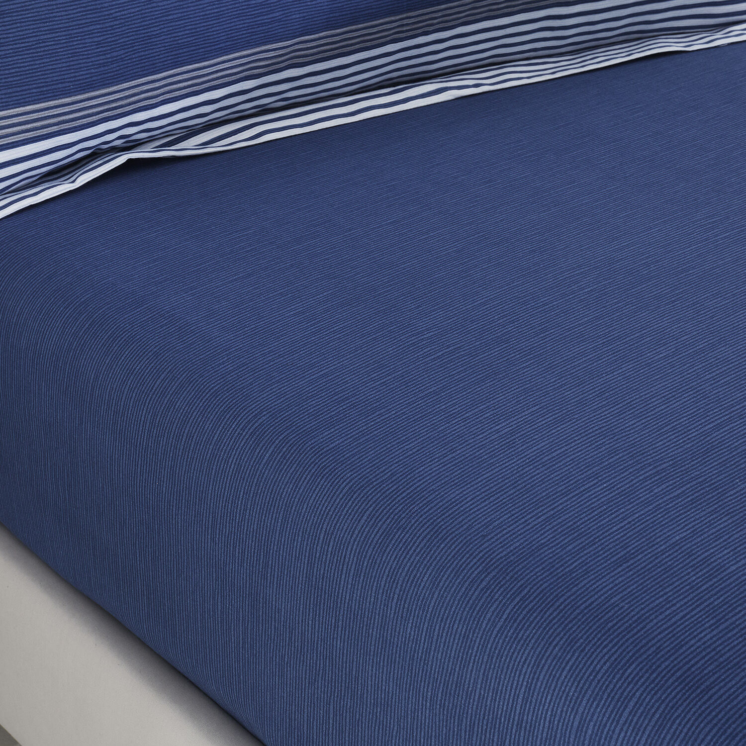 CONAN Super King Fitted Sheet