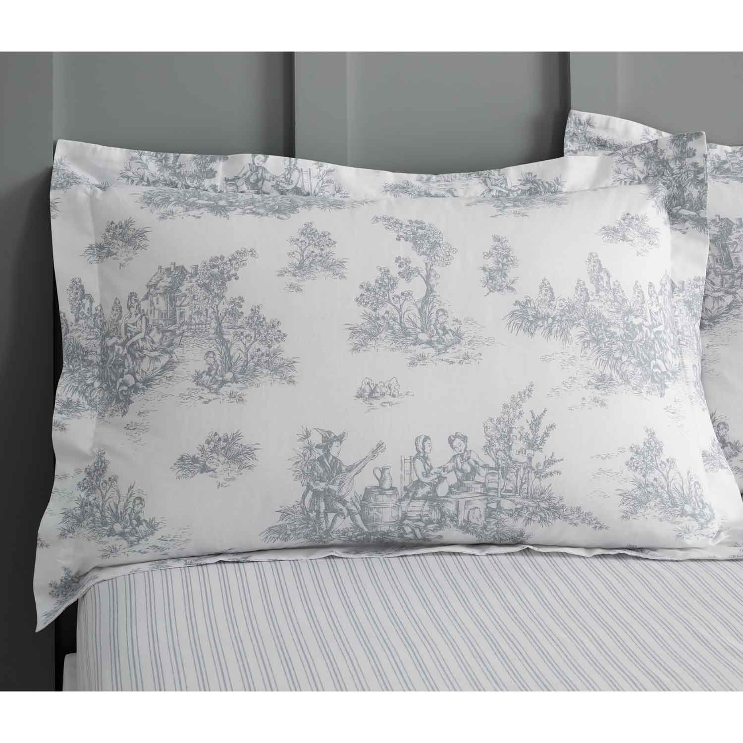Nicole Day Edith Oxford Pillowcase Pair