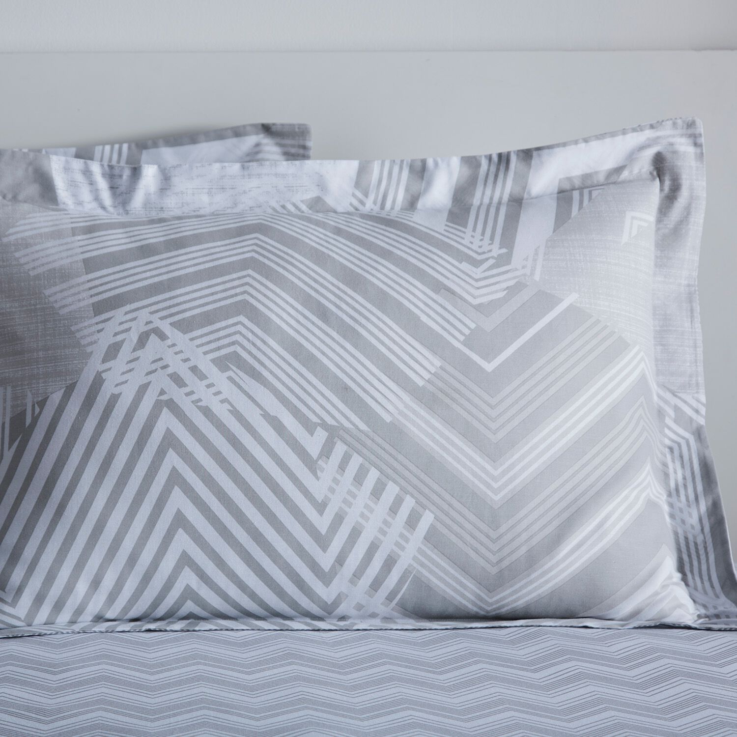 Nicole Day Layton Oxford Pillowcase Pair