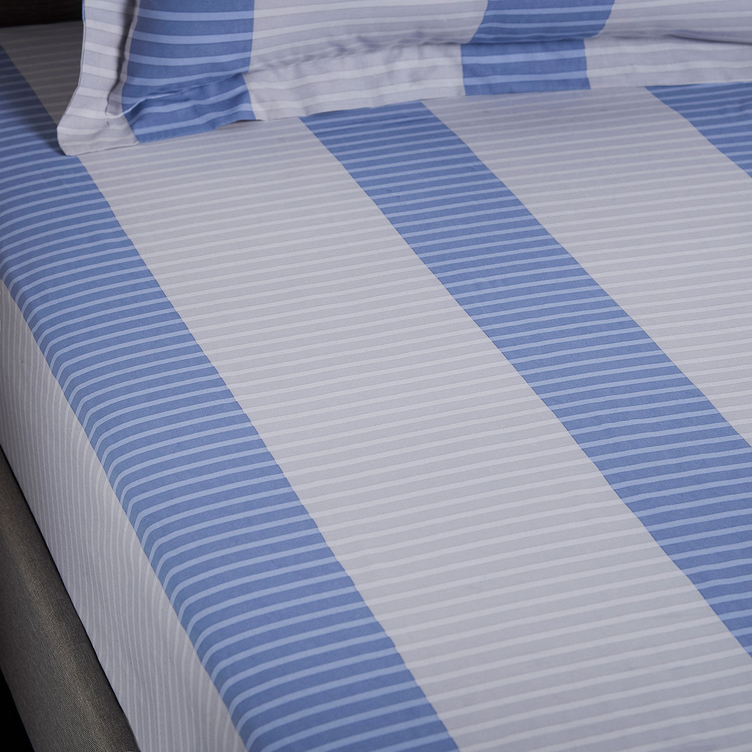 LUNA BLUE King Fitted Sheet