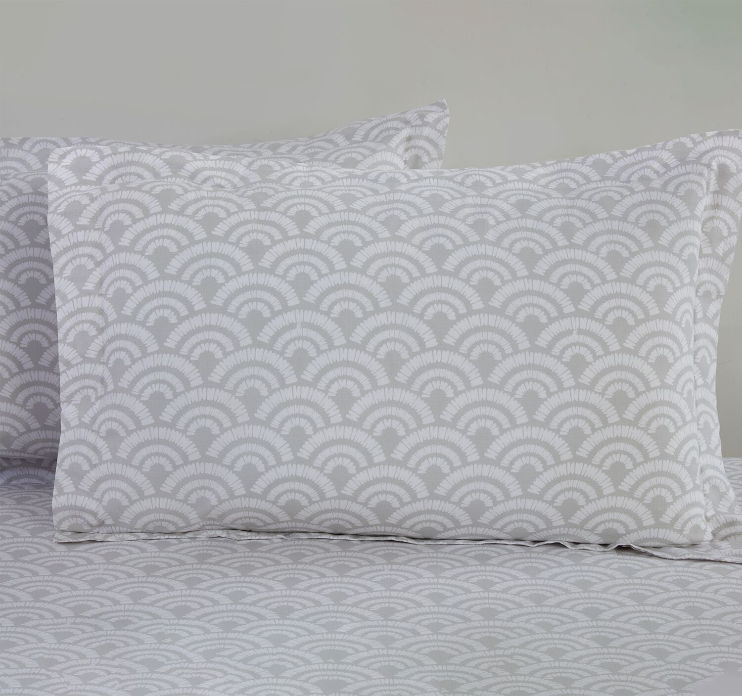 Nicole Day Sakura Oxford Pillowcase Pair