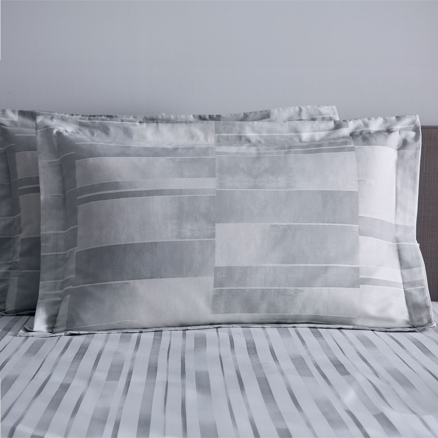 Nicole Day Scott Oxford Pillowcase Pair