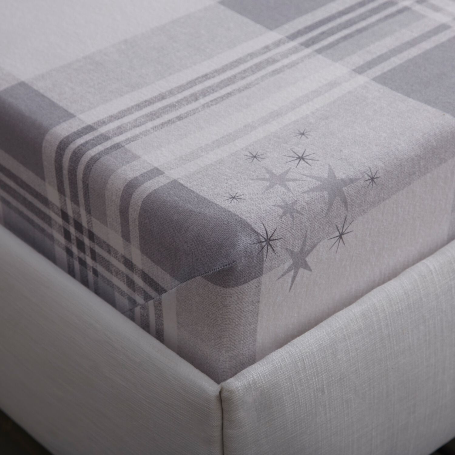 BRUSHED COTTON Starry Check Super King Fitted Sheet