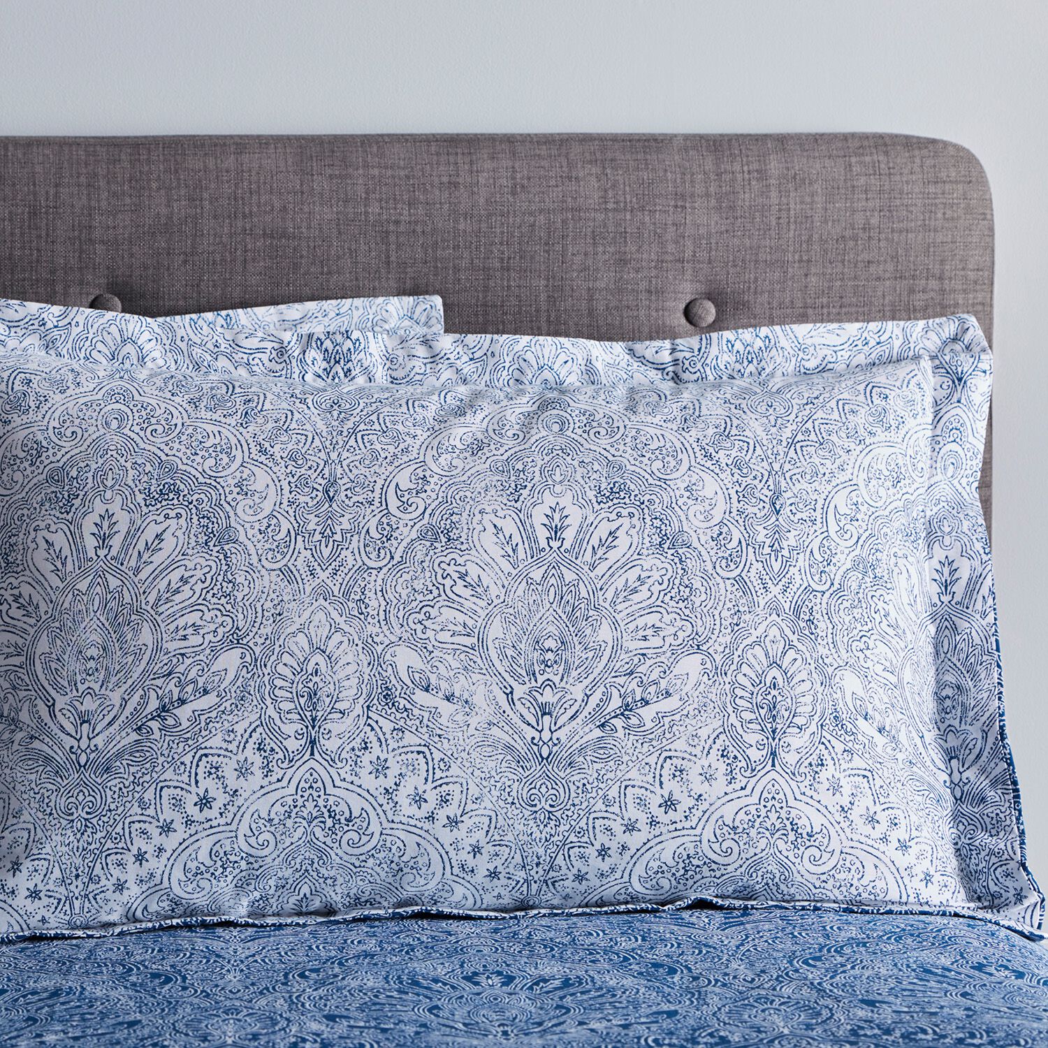 Nicole Day Tess Oxford Pillowcase Pair - Navy