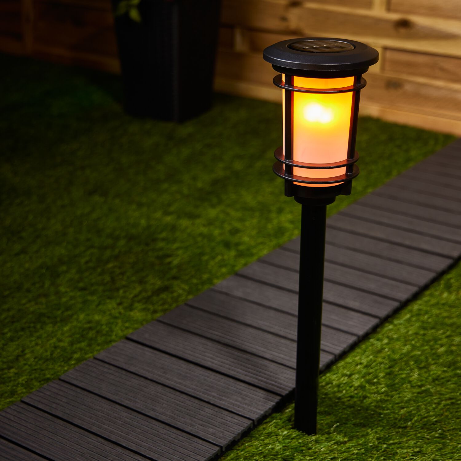 Osani Solar Post Light