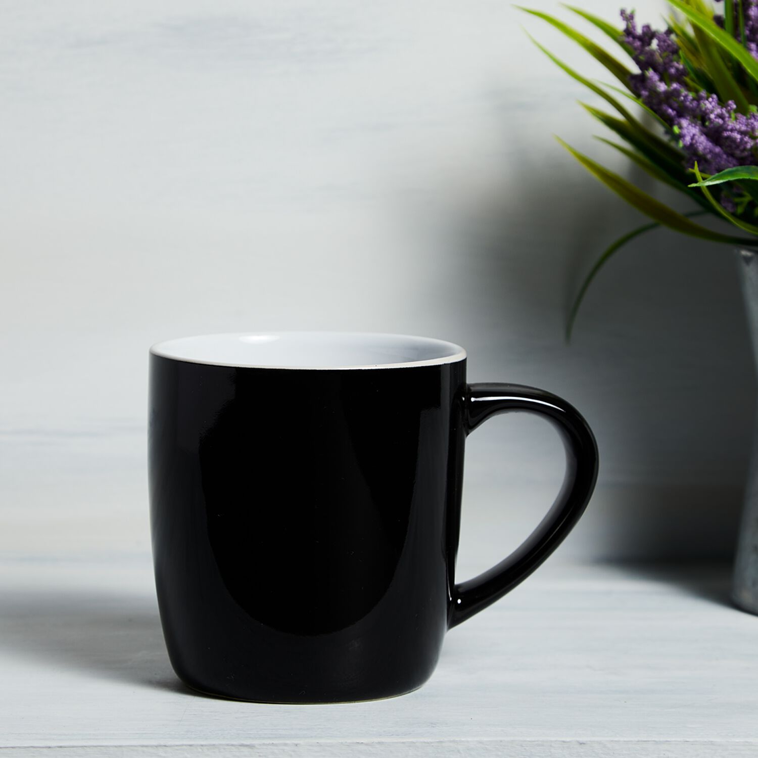 P&K Black Mug