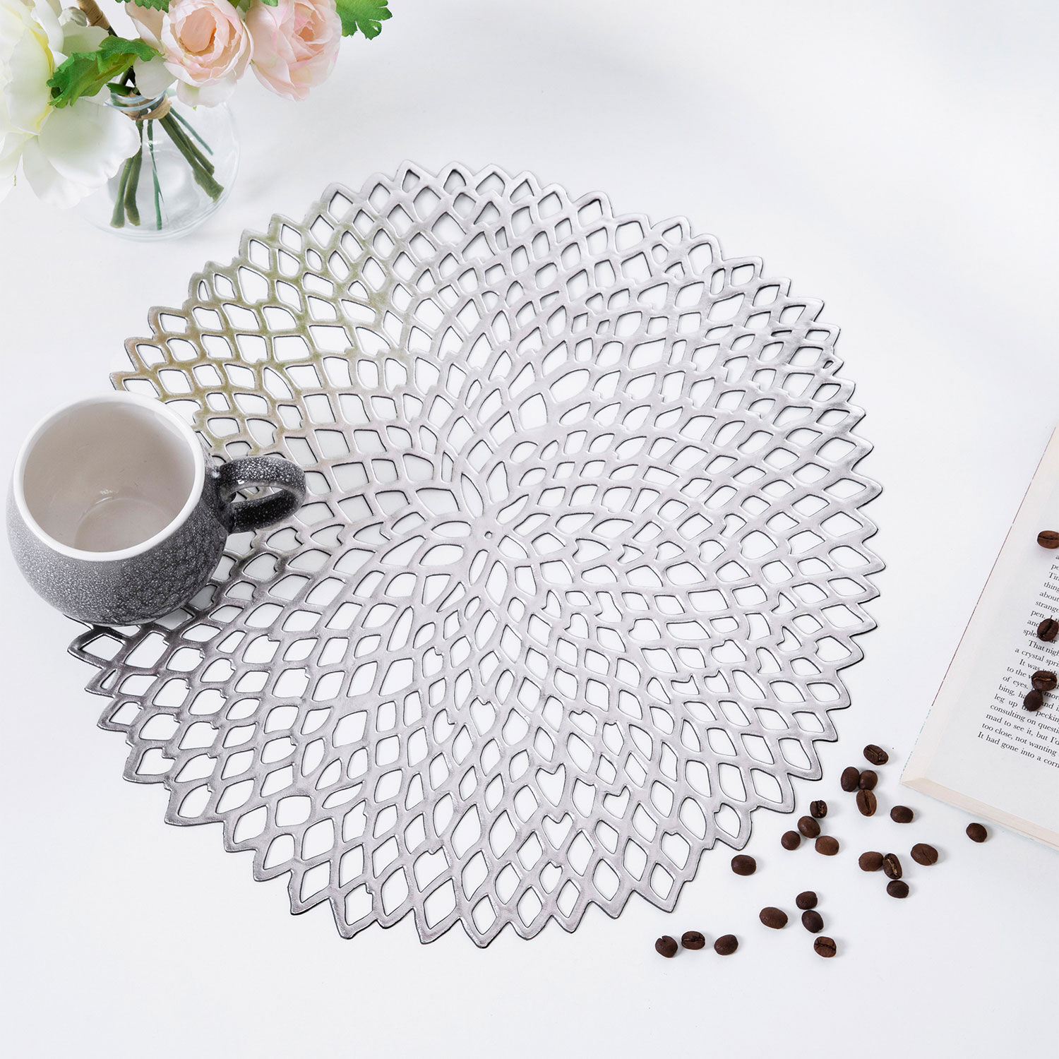 Petals Placemat - Silver
