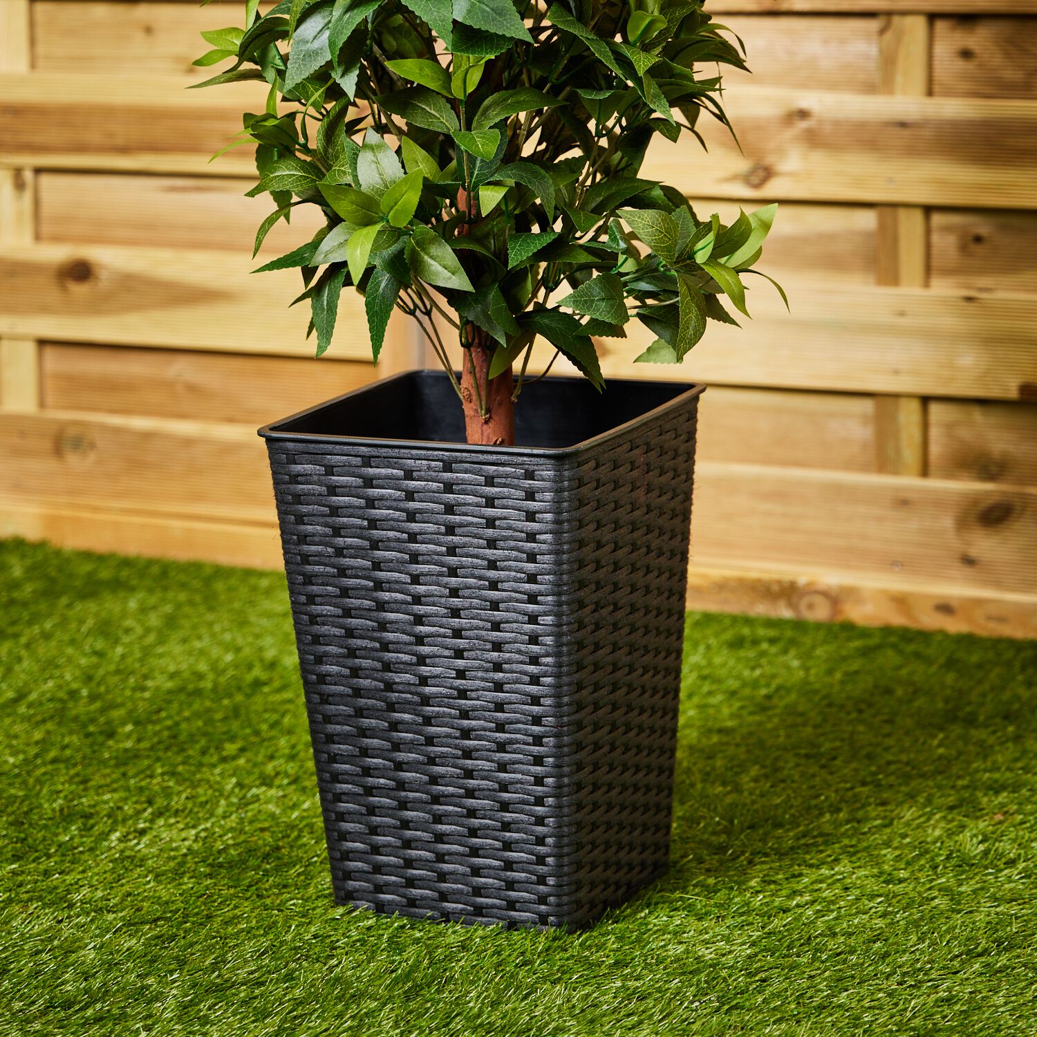 35CM BLACK RATTAN PLANTER