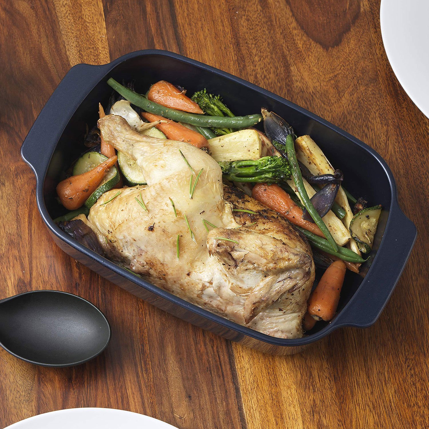 Russell Hobbs Navy 30cm Glass Roaster