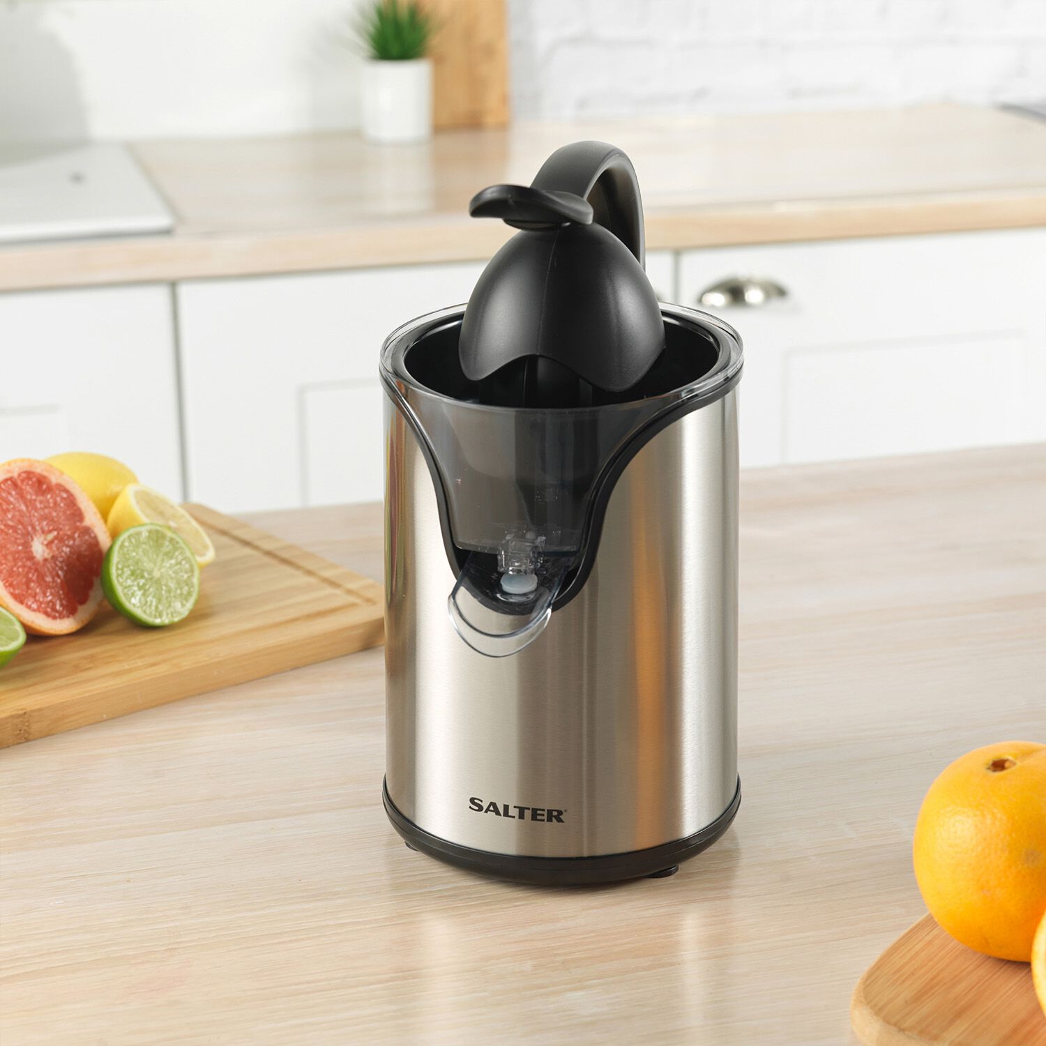 Salter Deluxe 100W Citrus Juicer